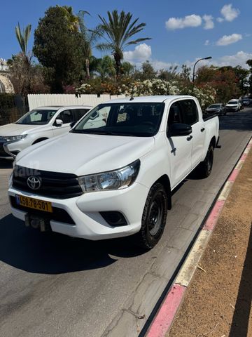 טויוטה היילקס