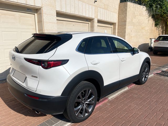 מאזדה CX-30