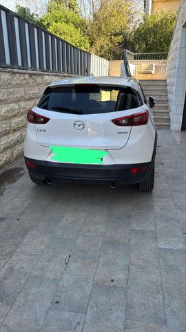 מודעת רכב מאזדה CX-3