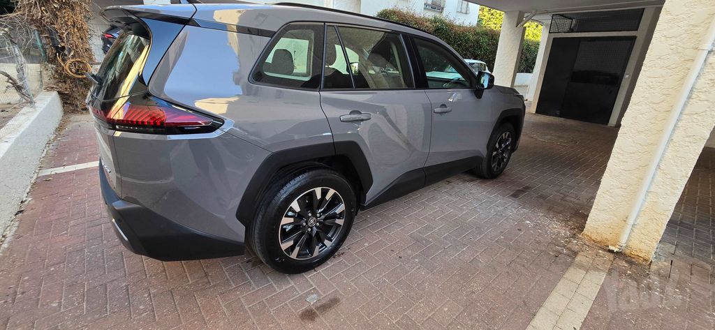 טויוטה RAV4