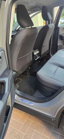 טויוטה RAV4