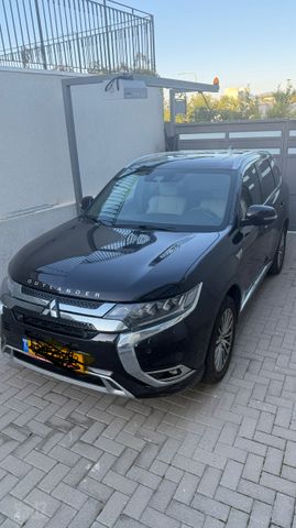 מודעת רכב מיצובישי אאוטלנדר