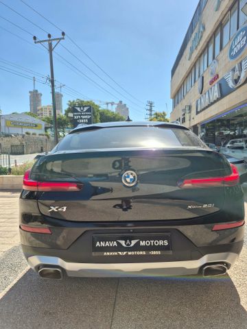 ב מ וו X4
