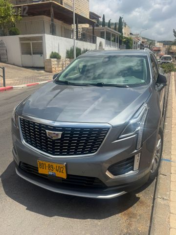 קאדילק XT5