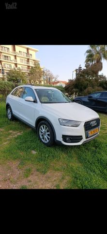 אאודי Q3