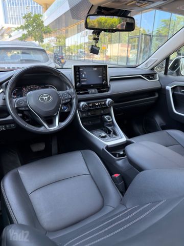 טויוטה RAV4