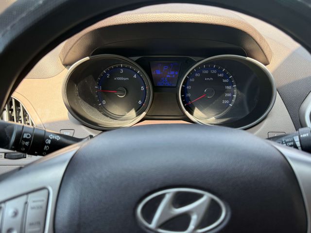 יונדאי ix35