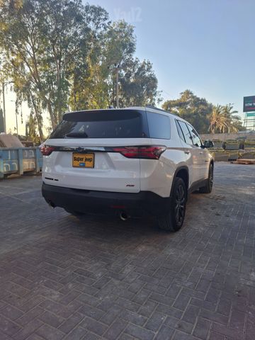 שברולט טראוורס