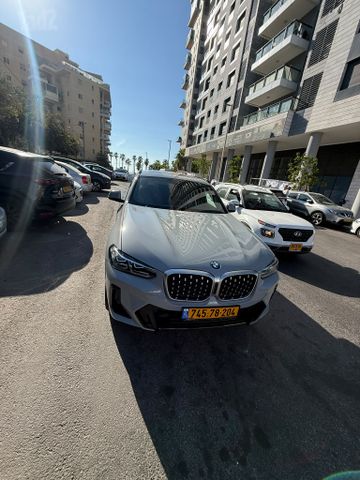 ב מ וו X4