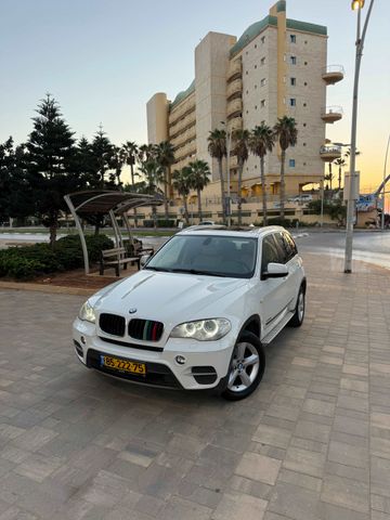 ב מ וו X5