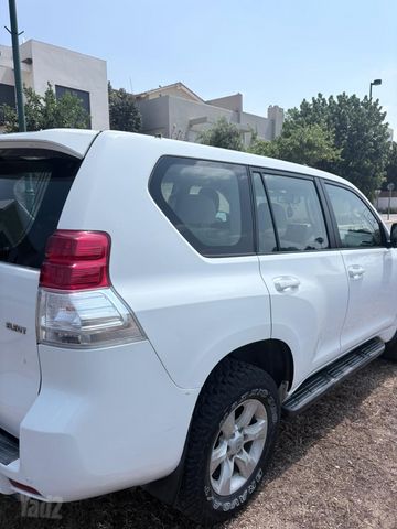 מודעת רכב טויוטה לנד קרוזר
