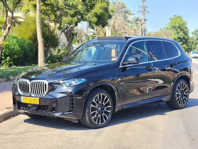 ב מ וו X5