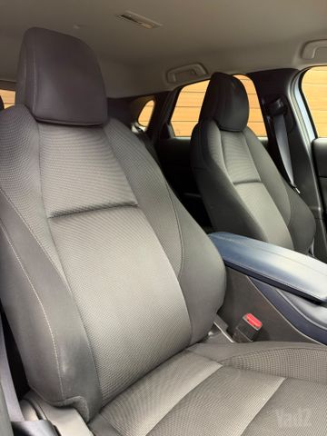 מאזדה CX-30