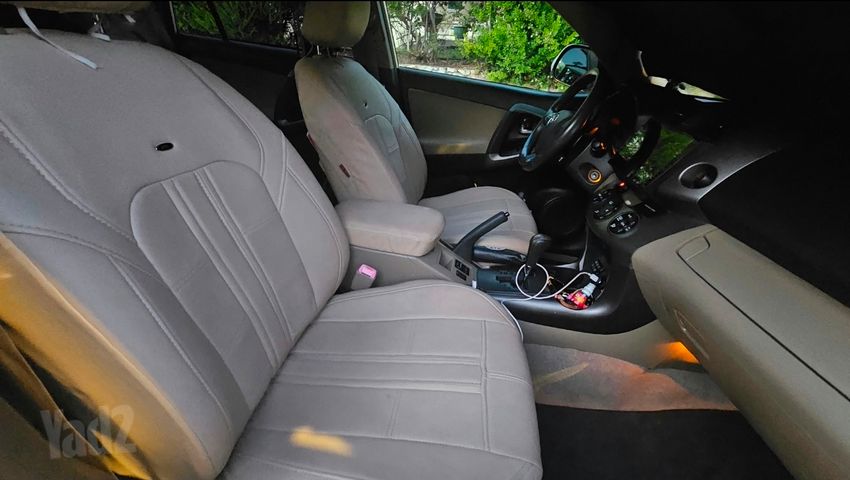טויוטה RAV4