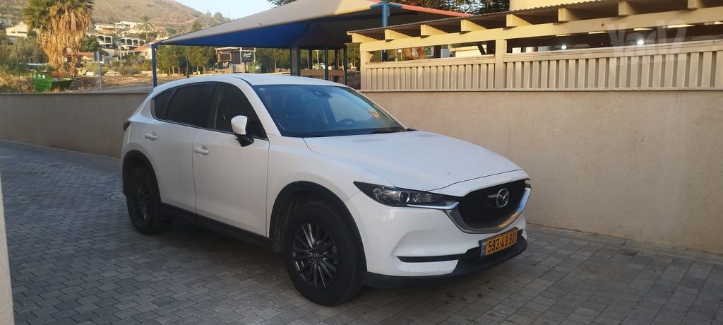 מודעת רכב מאזדה CX-5