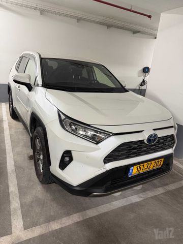 מודעת רכב טויוטה RAV4