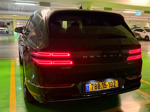 ג'נסיס GV80