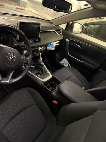טויוטה RAV4