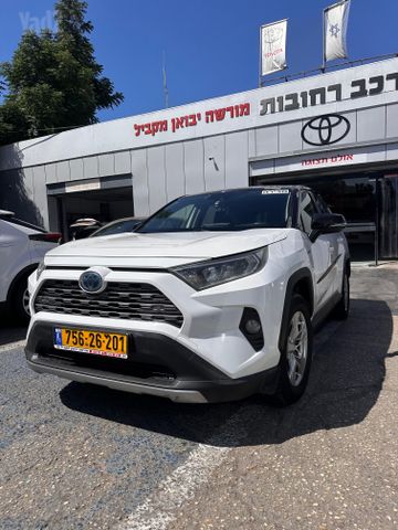 מודעת רכב טויוטה RAV4