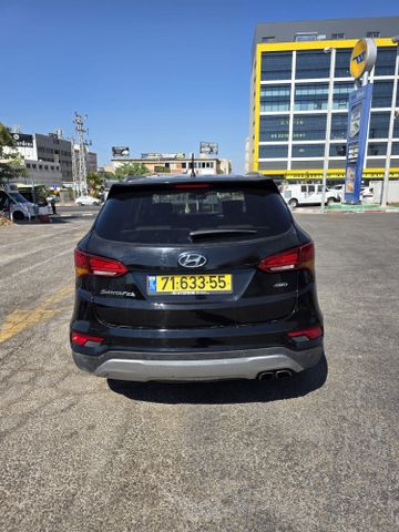 יונדאי סנטה פה