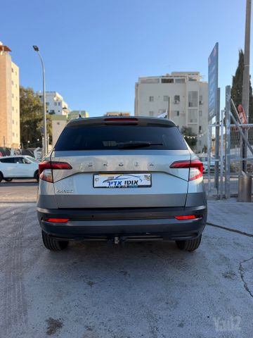 סקודה קארוק