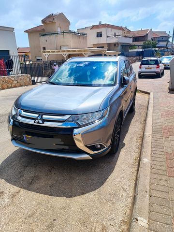 מודעת רכב מיצובישי אאוטלנדר