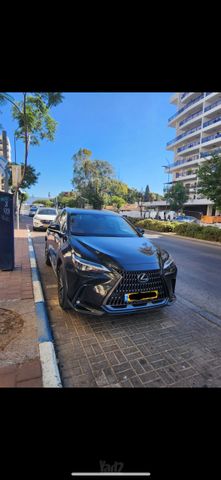 לקסוס NX