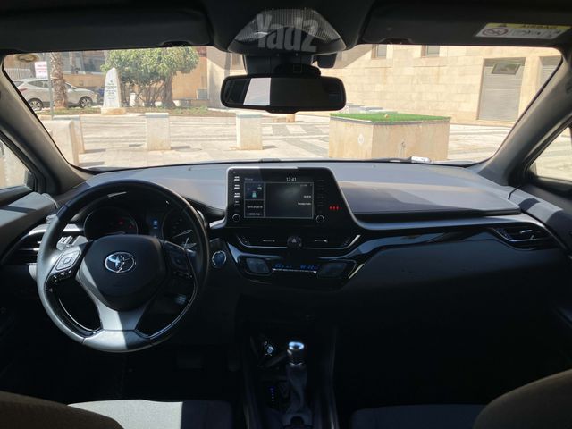 טויוטה C-HR