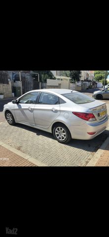 יונדאי אקסנט i25