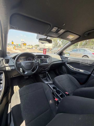 יונדאי i20