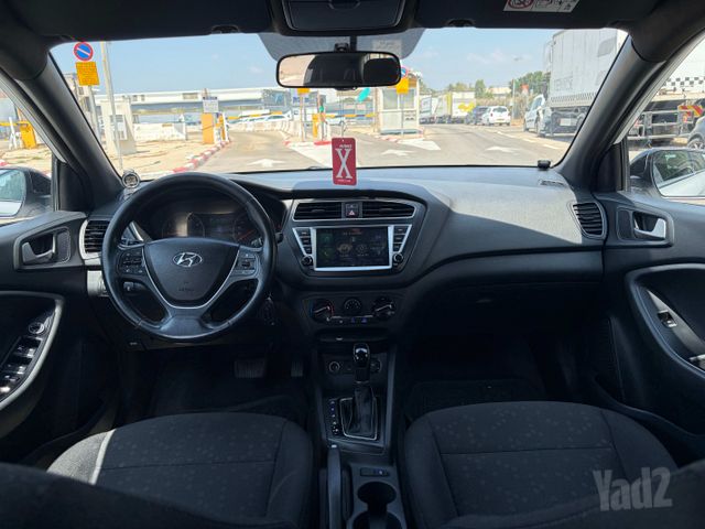 יונדאי i20