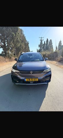סקייוול ET5