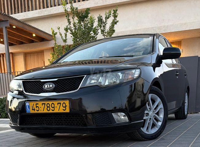 פורטה  EX אוט׳ 1.6 (130 כ״ס)
