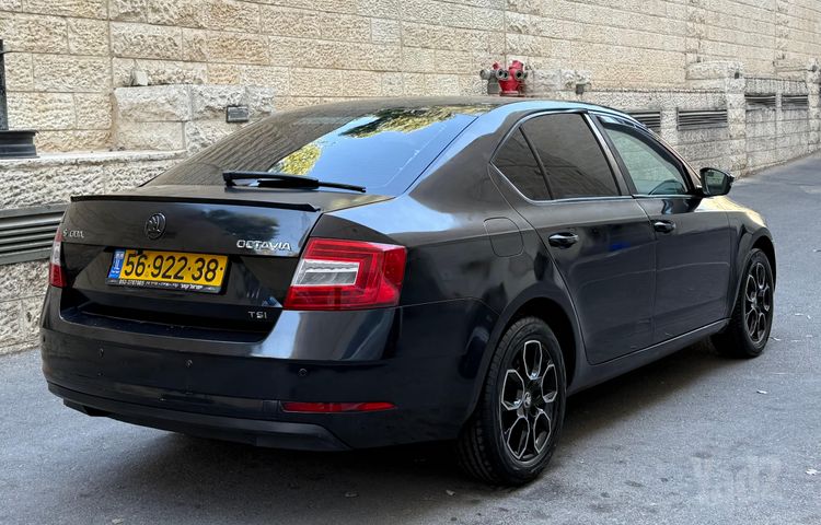 סקודה אוקטביה