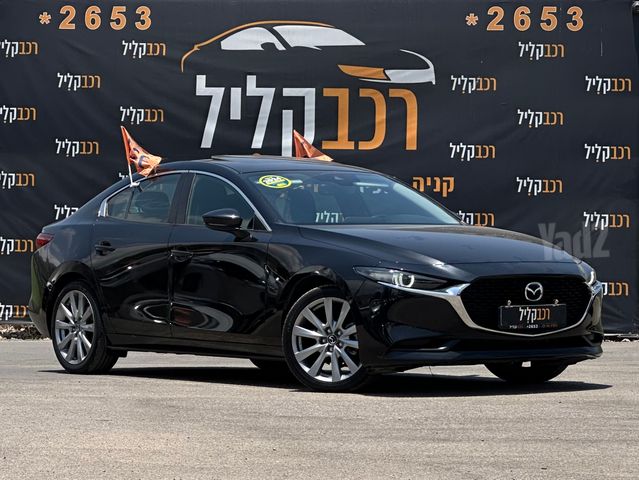 מודעת רכב מאזדה 3