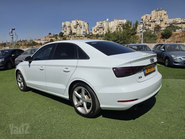 אאודי A3
