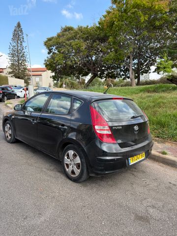 יונדאי i30