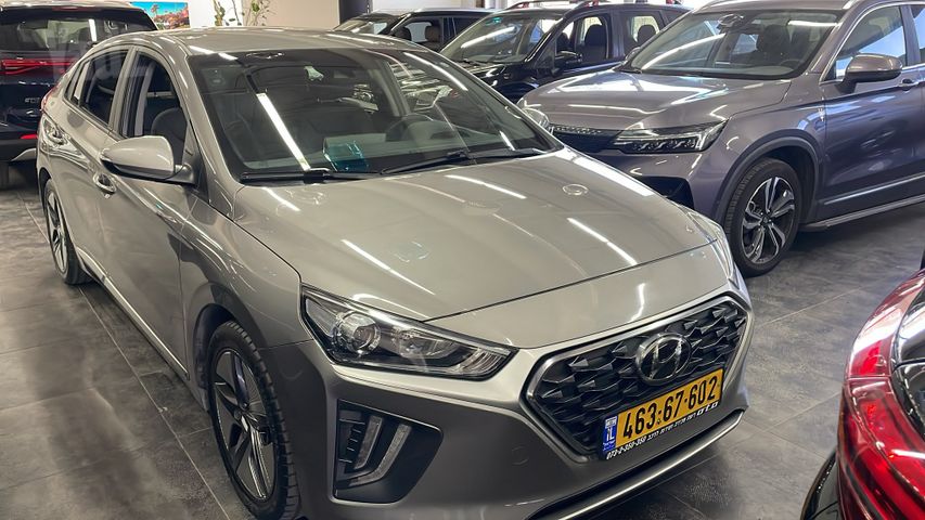 מודעת רכב יונדאי איוניק