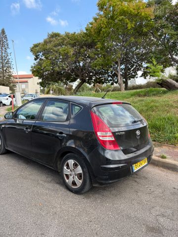 יונדאי i30