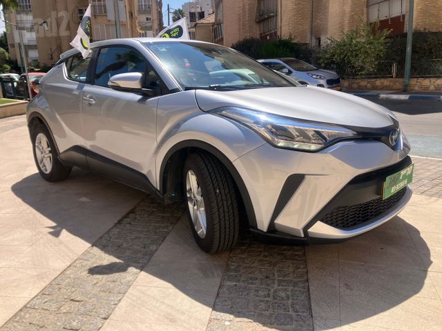 טויוטה C-HR