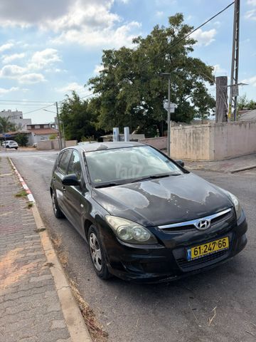 יונדאי i30