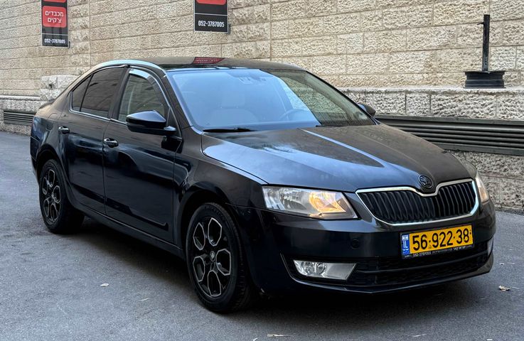 סקודה אוקטביה