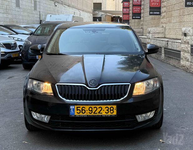 סקודה אוקטביה