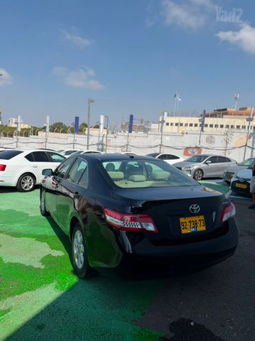 טויוטה קאמרי
