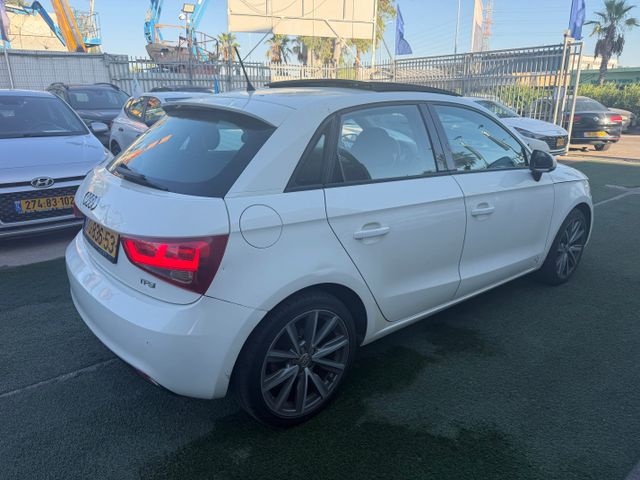 אאודי A1
