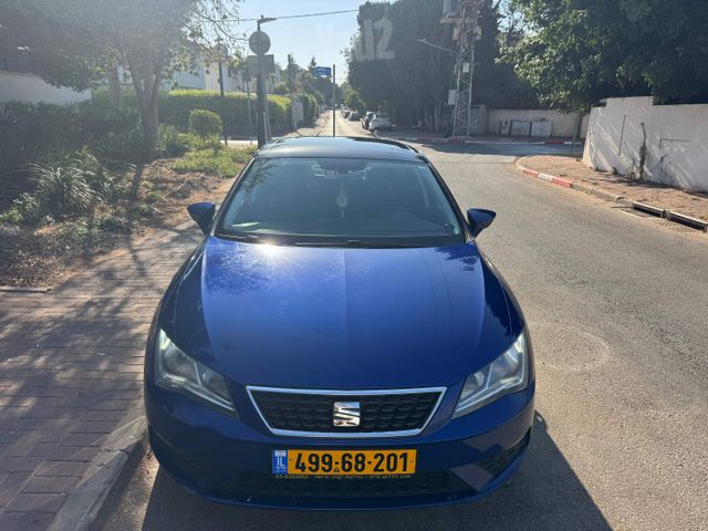 סיאט לאון