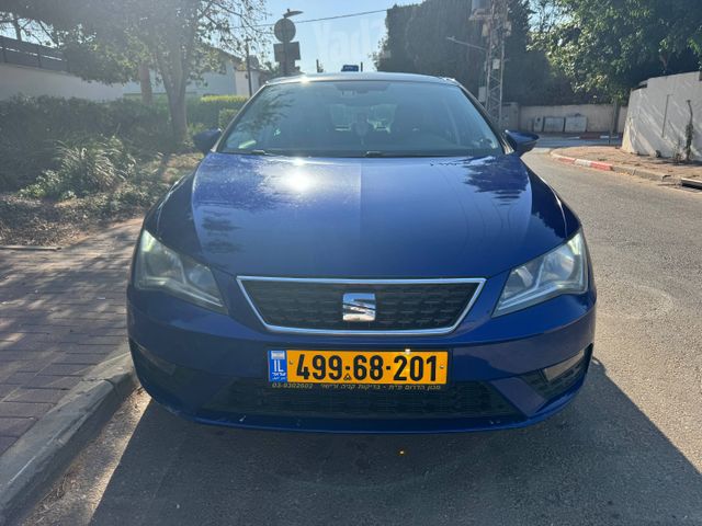מודעת רכב סיאט לאון