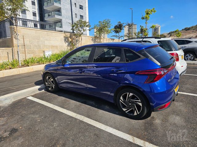 יונדאי i20