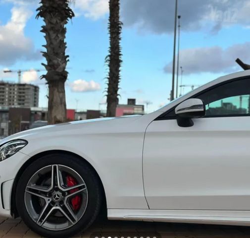 מודעת רכב מרצדס-בנץ C-class