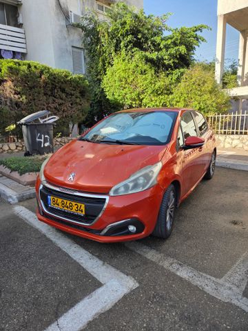 פיג'ו 208